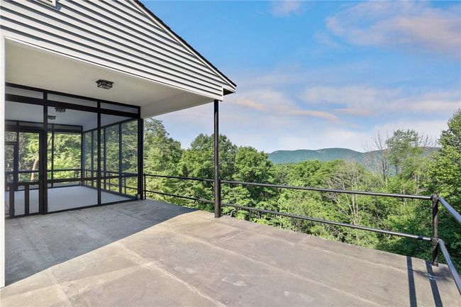 104 Crest Rd, House other with 4 bedrooms, 3 bathrooms and 3 parking in Cold Spring NY | Image 4