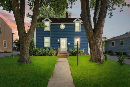 146 Hazel Street, NEENAH, WI, 54956 | Card Image