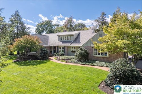 1814 Woodhaven Drive, Lower Macungie Twp, PA, 18103 | Card Image