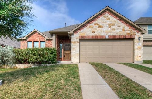 7702 Huddleston Ln, Austin, TX, 78745-4195 | Card Image