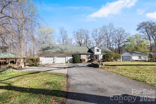 188 Oak Forest Cir, Gaffney, SC, 29341-4906 | Card Image