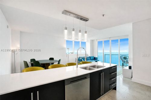 2105-665 Ne 25th St, Miami, FL, 33137-4856 | Card Image