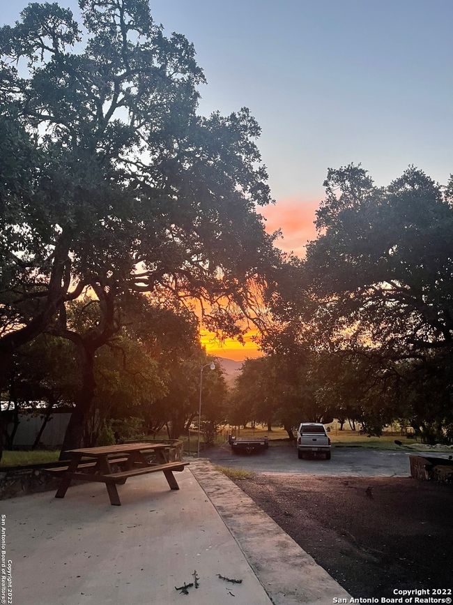 208 Scenic Mountain Dr, House other with 2 bedrooms, 3 bathrooms and null parking in Lakehills TX | Image 49