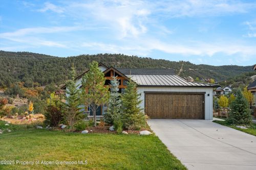377 Pinyon Mesa Dr, Glenwood Springs, CO, 81601-6718 | Card Image