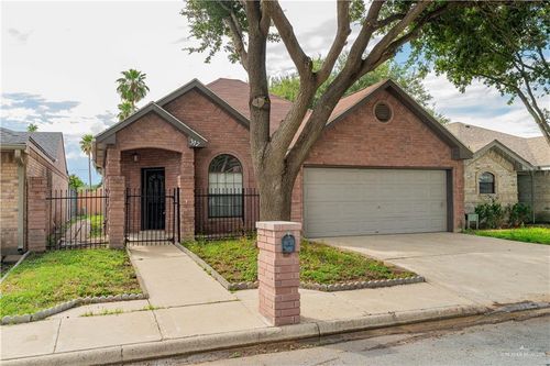 317 N 35th Lane, McAllen, TX, 78501 | Card Image