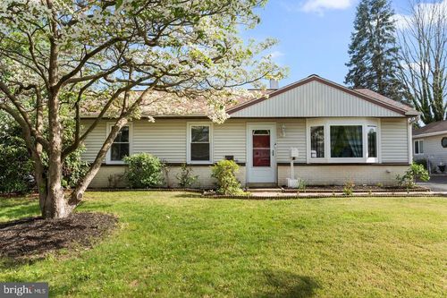 1000 Stephen Ave, CROYDON, PA, 19021-5557 | Card Image