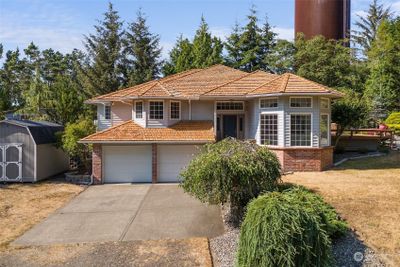 711 Baker Street, House other with 3 bedrooms, 2 bathrooms and 2 parking in Westport WA | Image 1