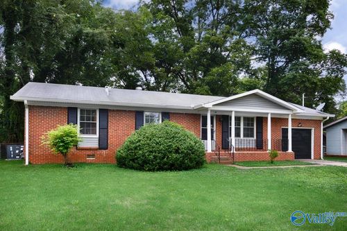 3013 Greenhill Drive Nw, Huntsville, AL, 35810 | Card Image