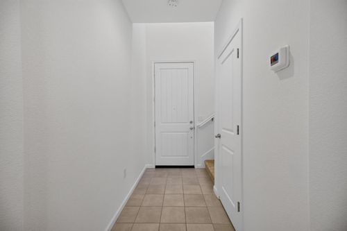 1619 Currents Way, Lathrop, CA, 95330-8270 | Card Image