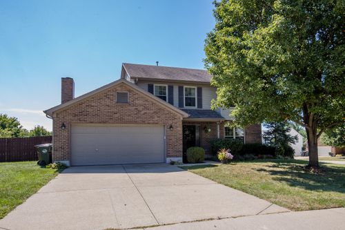 212 Cottage Grv, Midway, KY, 40347-9784 | Card Image