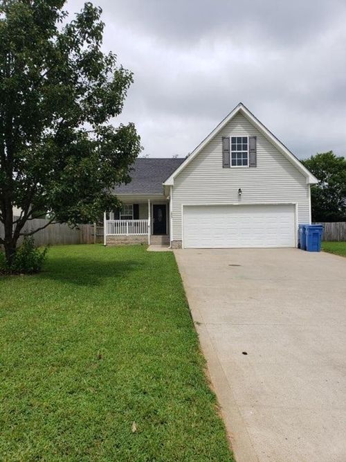 203 Alysheba Ct, Oak Grove, KY, 42262-9504 | Card Image