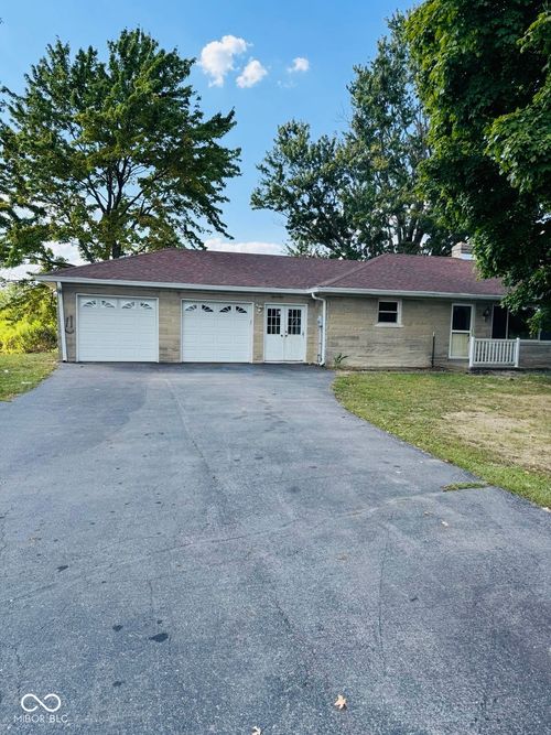 2110 S County Road 800 E, Plainfield, IN, 46168-9606 | Card Image