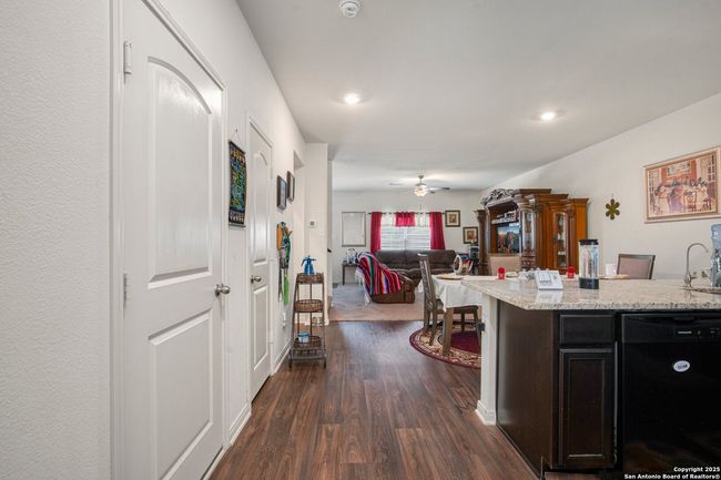 3107 Gilbert Gdn, House other with 5 bedrooms, 0 bathrooms and null parking in Converse TX | Image 13