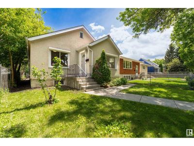 11431 88 St Nw, House other with 4 bedrooms, 2 bathrooms and null parking in Edmonton AB | Image 3