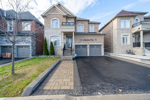 4 Landview Rd, Brampton, ON, L6P4G4 | Card Image