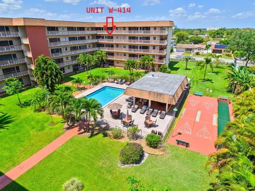 apt-w414-5300 Washington St, Hollywood, FL, 33021-7767 | Card Image