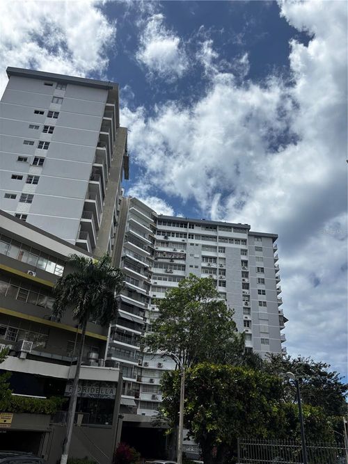 9e-2 Calle Madrid, San Juan, PR, 00907 | Card Image