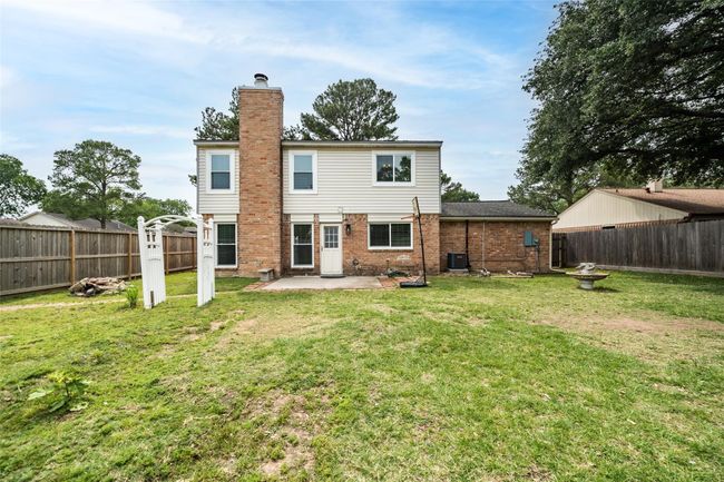 spacious backyard-so much potential for projects! | Image 33