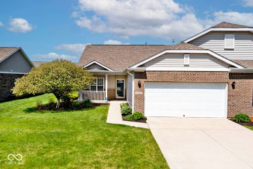2342 Sheek Rd, Greenwood, IN, 46143-6512 | Card Image