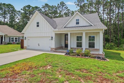16810 W Landon Green Cir, Gulfport, MS, 39503-5193 | Card Image
