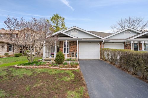 1552 Lighthouse Dr, Naperville, IL, 60565-1477 | Card Image