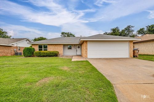 1729 Kansas Ave, San Angelo, TX, 76904-6832 | Card Image