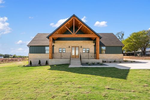 269 Brenham St, McDade, TX, 78650 | Card Image