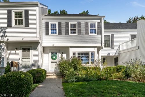 65 Hampshire Dr, Mendham, NJ, 07945-2003 | Card Image
