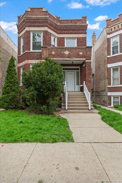 2124 Harvey Ave, Berwyn, IL, 60402-2040 | Card Image