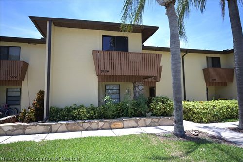 3839 Edgewater Dr, Sebring, FL, 33872-2052 | Card Image