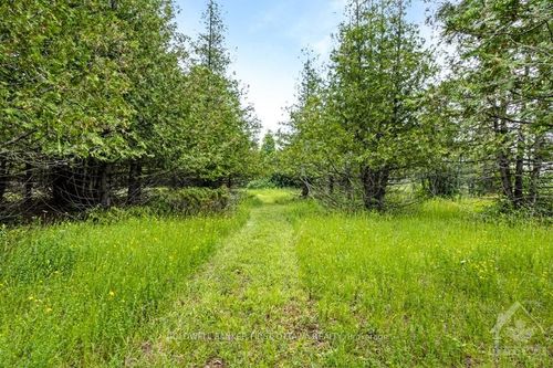 1380 Corkery Rd, Carp, ON, K0A1L0 | Card Image