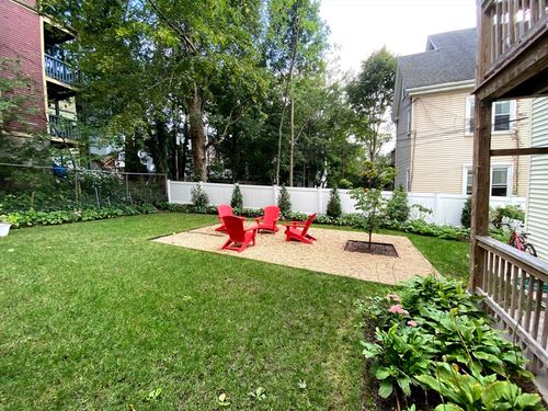 3-9 Wenham St, Boston, MA, 02130-4118 | Card Image