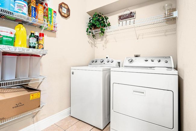 2527 Pearson Way, House other with 4 bedrooms, 2 bathrooms and 4 parking in Round Rock TX | Image 25