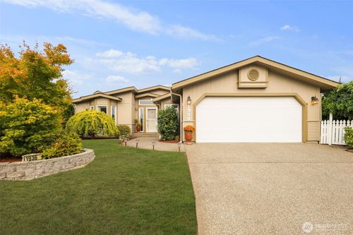 37-1936 Daylily Ln Se, Lacey, WA, 98503-3481 | Card Image