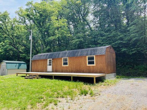 16 Carver Hollow Rd, Pleasant Shade, TN, 37145-3525 | Card Image