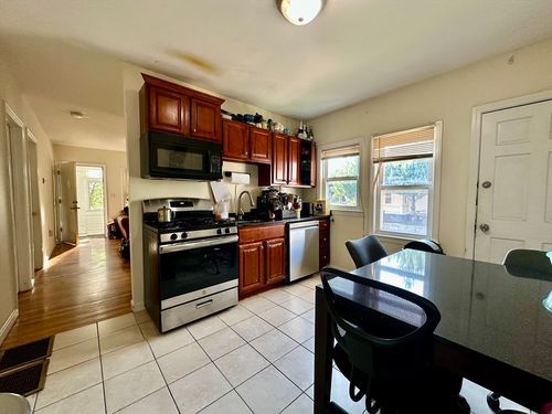 30-30 Linden St, Boston, MA, 02134-1738 | Card Image