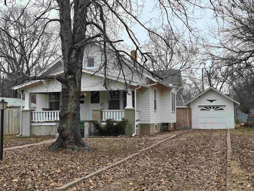 305 N Rogers Ave, Abilene, KS, 67410-3423 | Card Image