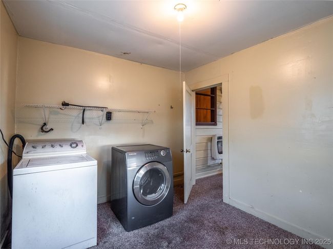 805 2 Nd St, House other with 3 bedrooms, 2 bathrooms and null parking in Quinton OK | Image 13