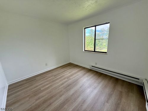 207 Old Chimney Ridge Rd, Montague, NJ, 07827 | Card Image