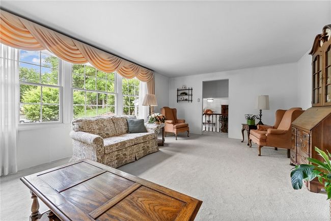 1467 Meteor Cir, House other with 3 bedrooms, 3 bathrooms and 2 parking in Upper St. Clair PA | Image 19