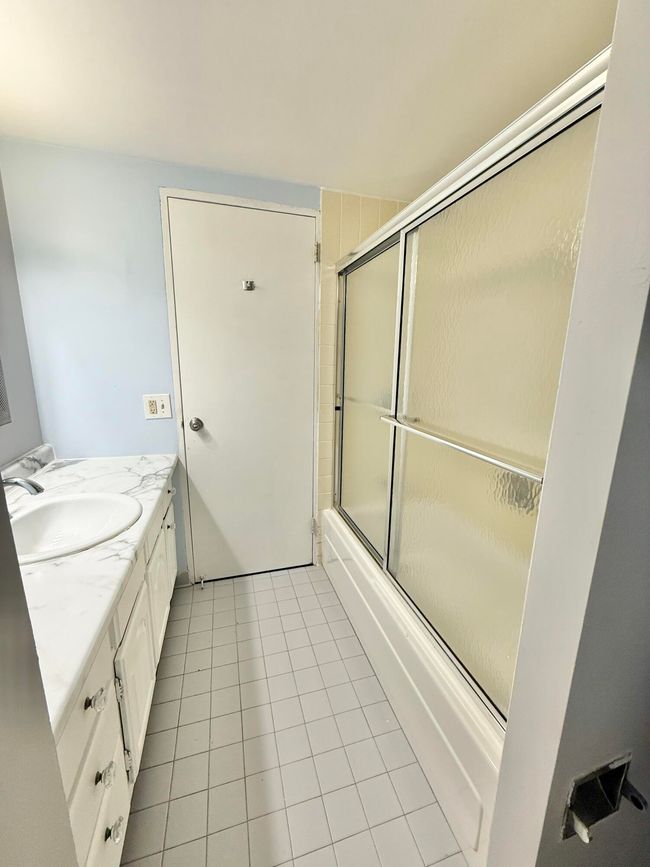 APT-18C - 555 E William St, Condo with 1 bedrooms, 1 bathrooms and null parking in Ann Arbor MI | Image 17