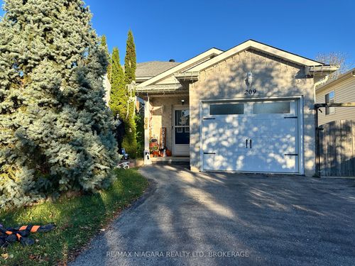 209 Autumn Cres, Welland, ON, L3C7K2 | Card Image