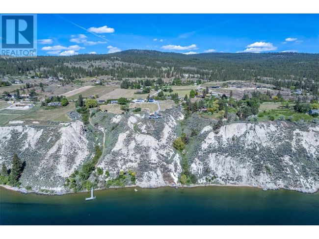 2185 Naramata Rd, House other with 3 bedrooms, 5 bathrooms and 1 parking in Naramata BC | Image 22