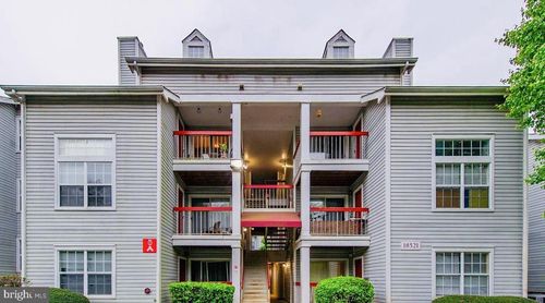apt-251-18521 Boysenberry Dr, GAITHERSBURG, MD, 20879-3677 | Card Image