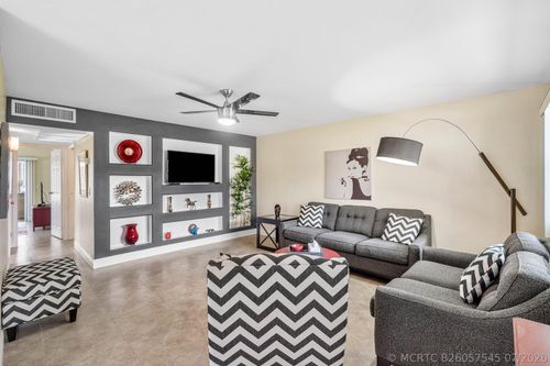 737 Flanders P, Delray Beach, FL, 33484-5283 | Card Image