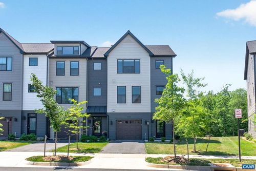 2264 Fowler Cir, CHARLOTTESVILLE, VA, 22901 | Card Image