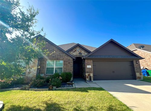 526 Clearlake Dr, Waxahachie, TX, 75165-0019 | Card Image