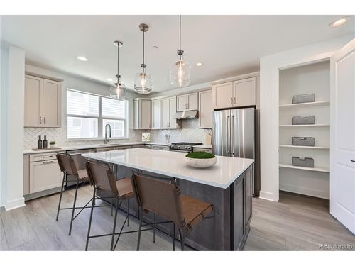 10898 E Hinsdale Cir, Centennial, CO, 80112-4962 | Card Image