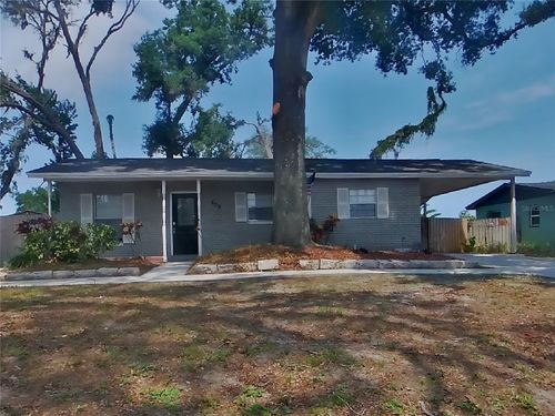 804 Heidi Rd, Seffner, FL, 33584-3917 | Card Image