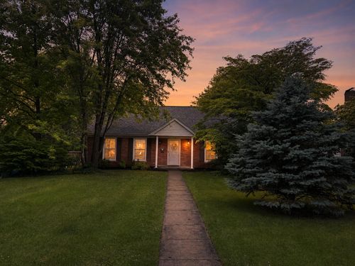 104 Loch Lomond Dr, Lexington, KY, 40517-1321 | Card Image
